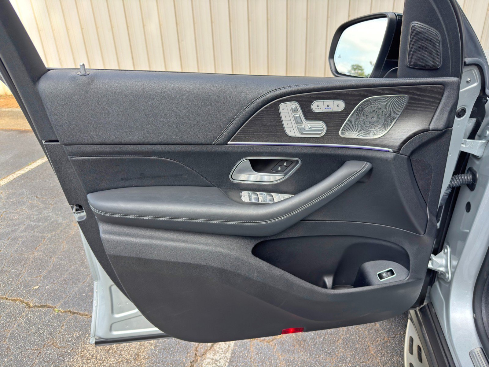 Used 2021 Mercedes-Benz GLS 580 4MATIC image 53