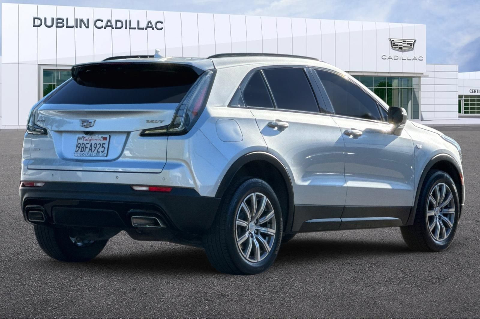 Used 2022 Cadillac XT4 Sport AWD/4WD image 4