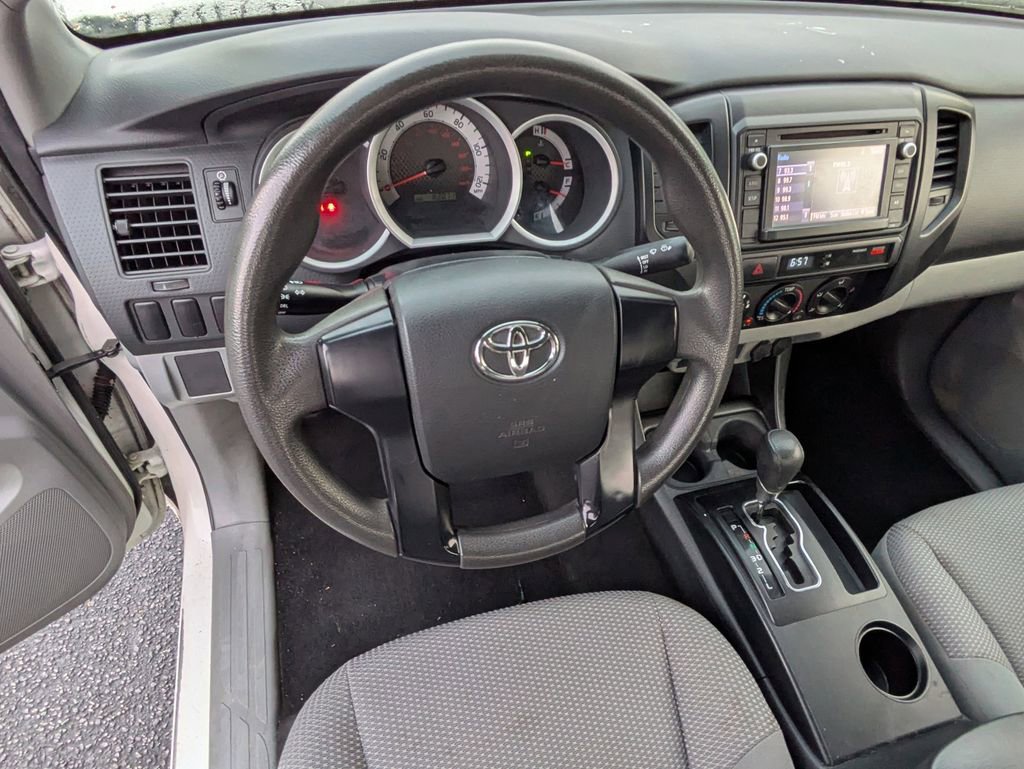 Used 2014 Toyota Tacoma 2WD Access Cab image 17