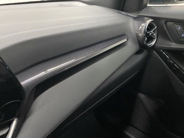 Used 2025 Chevrolet Equinox LT image 18