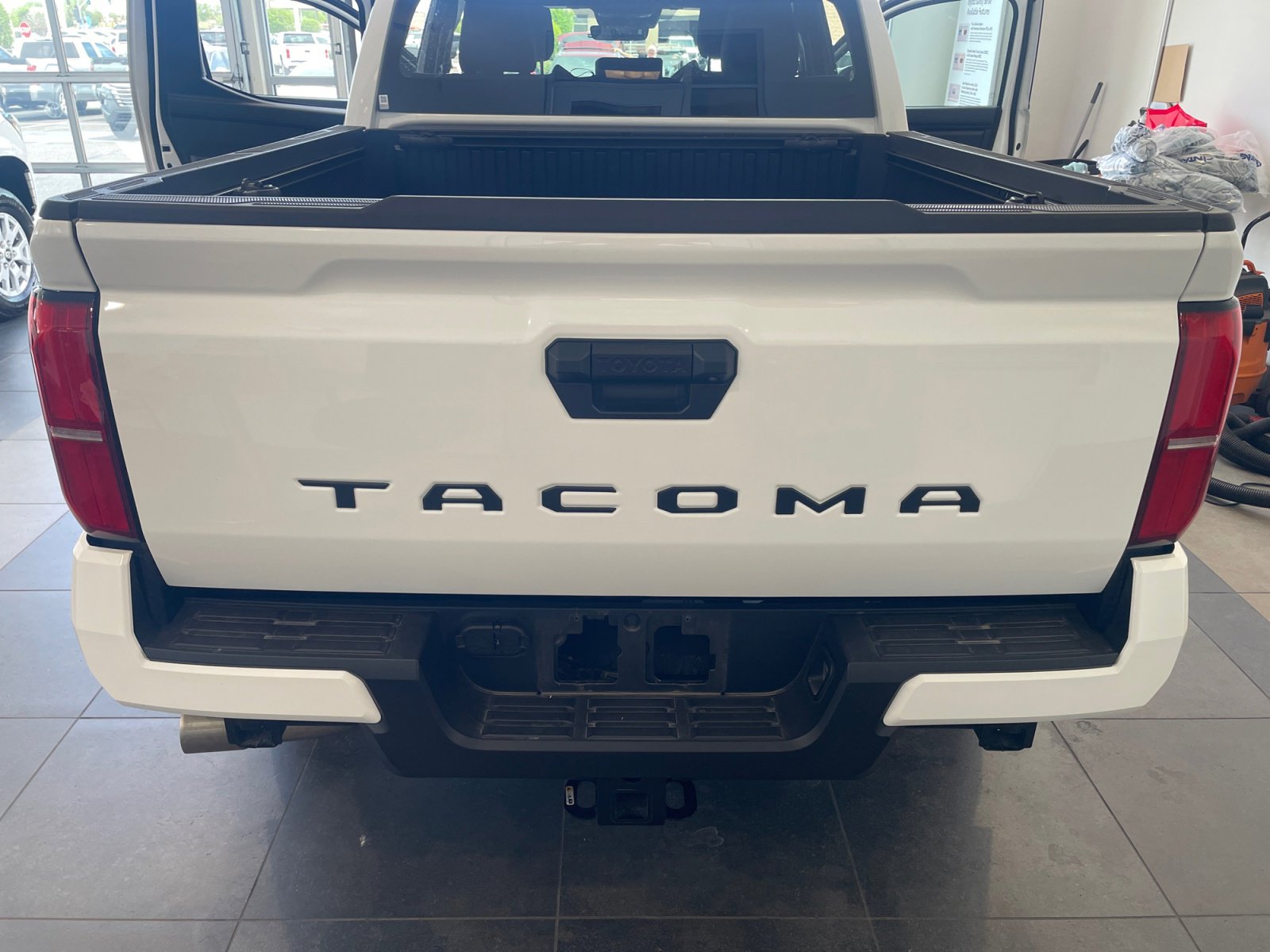 Certified 2024 Toyota Tacoma SR5 image 24