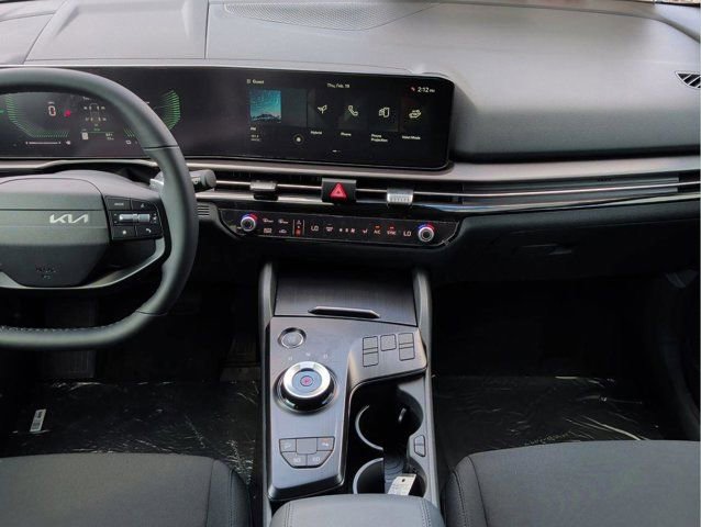 New 2026 Kia Sportage LX image 21
