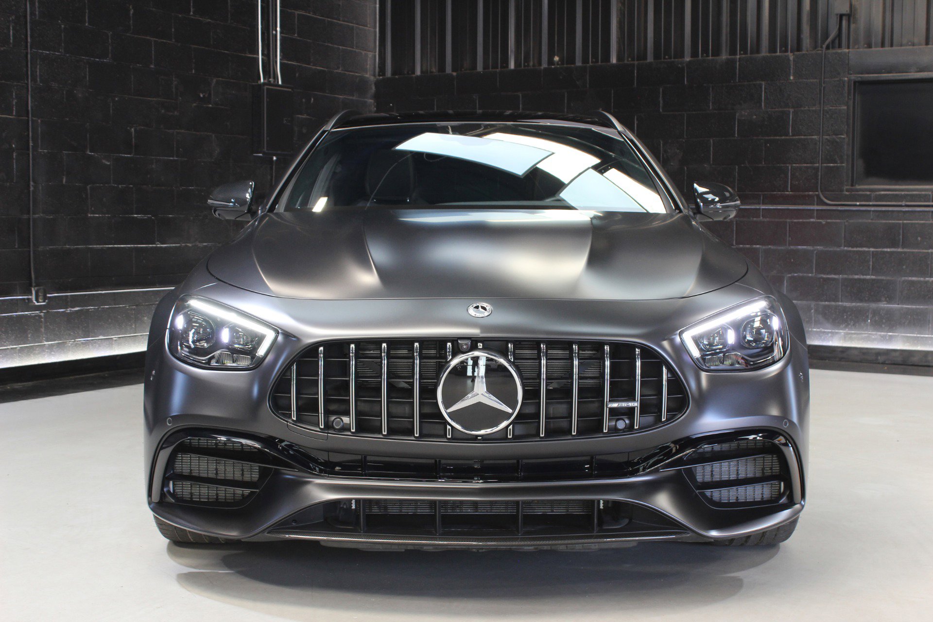 Used 2023 Mercedes-Benz E 63 AMG S image 6