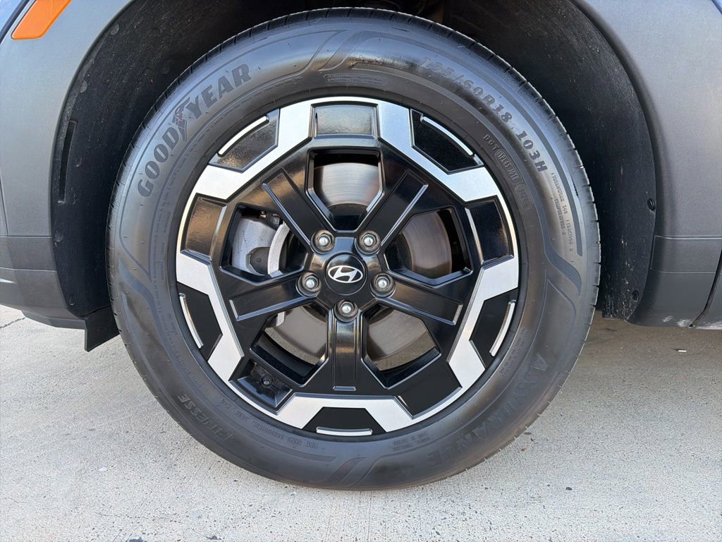 Used 2025 Hyundai Santa Fe SEL image 8