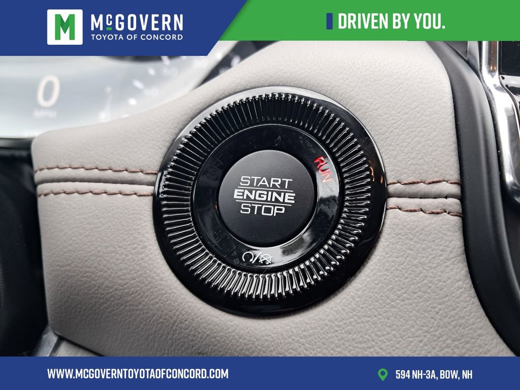 Used 2022 Jeep Compass Limited image 28