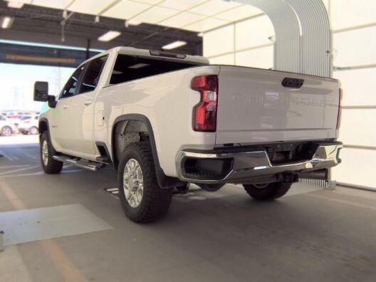 Used 2022 Chevrolet Silverado 3500 LT w/ Gooseneck/5TH Wheel Package AWD/4WD image 7