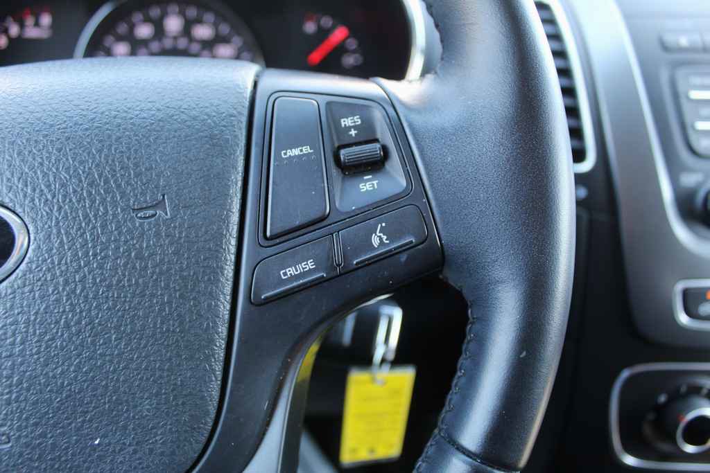 Used 2014 Kia Sorento LX image 18