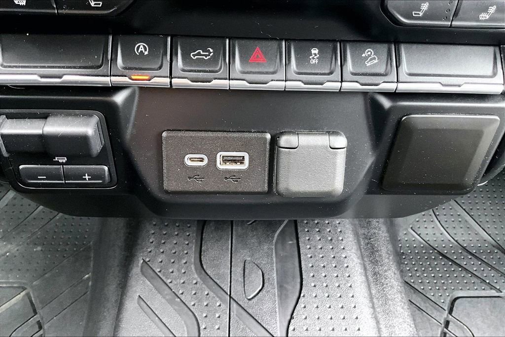 Used 2019 Chevrolet Silverado 1500 RST image 33