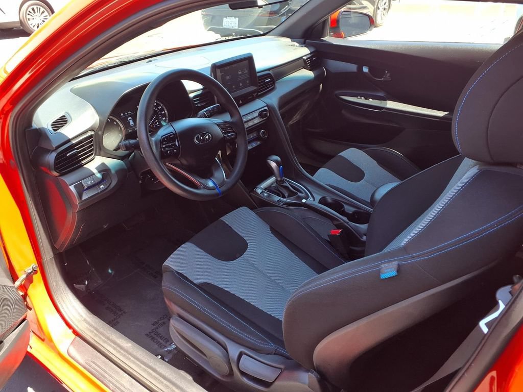 Used 2020 Hyundai Veloster 2.0 FWD image 16