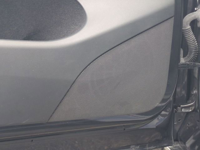 Used 2024 Tesla Model Y Long Range image 25