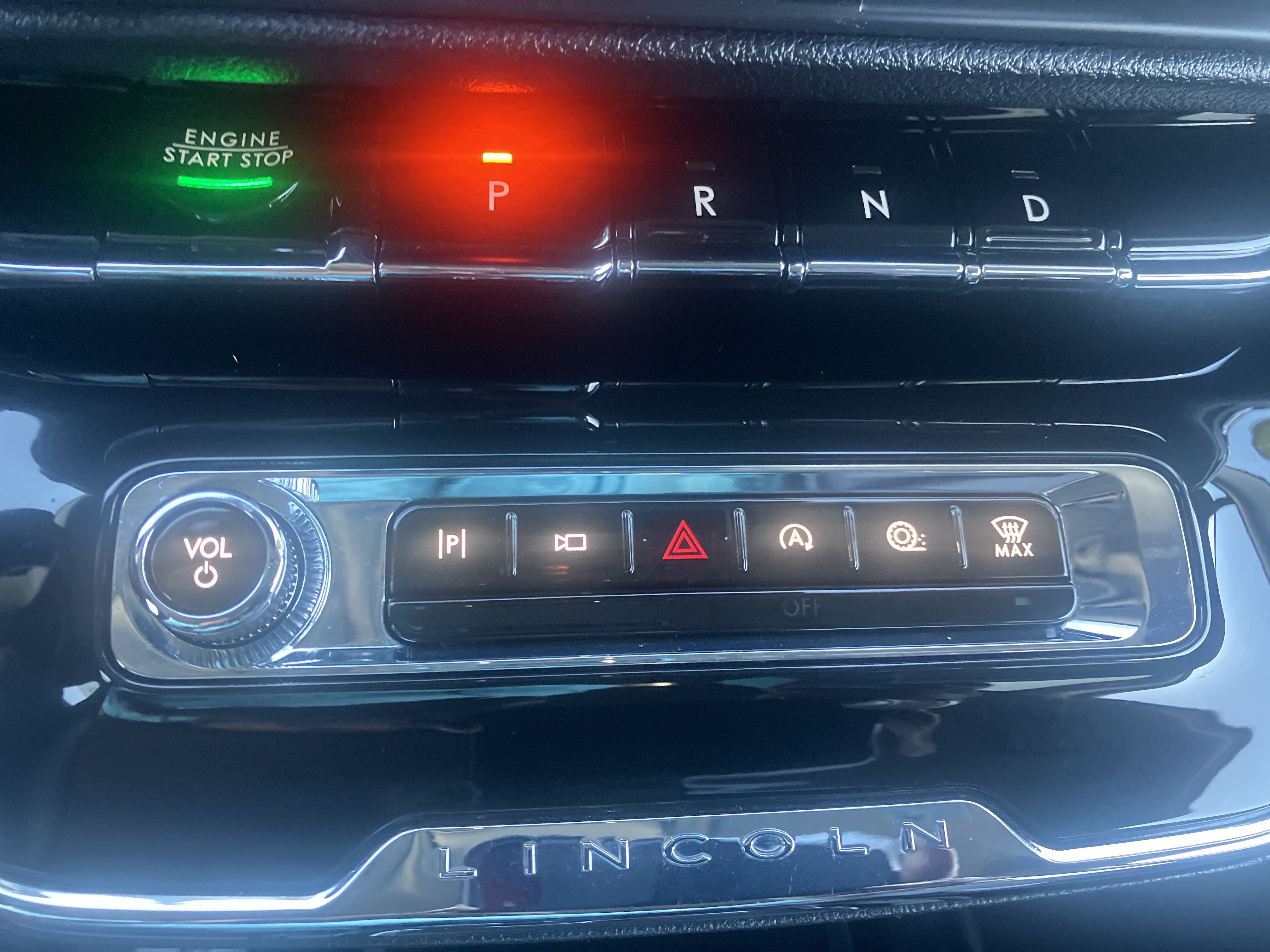 Used 2023 Lincoln Corsair AWD image 26