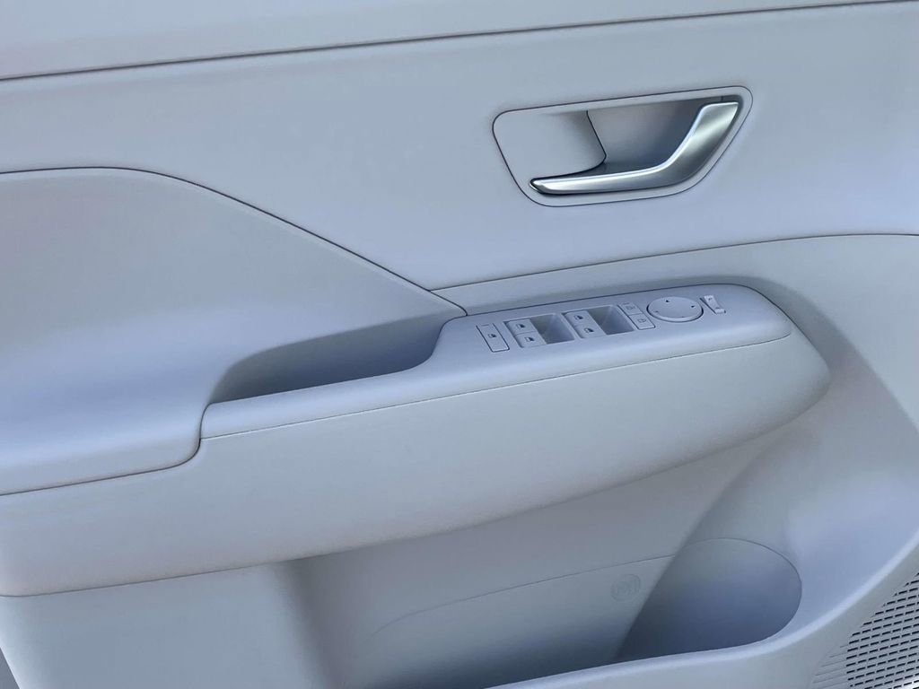 New 2026 Hyundai Kona SEL Premium image 13