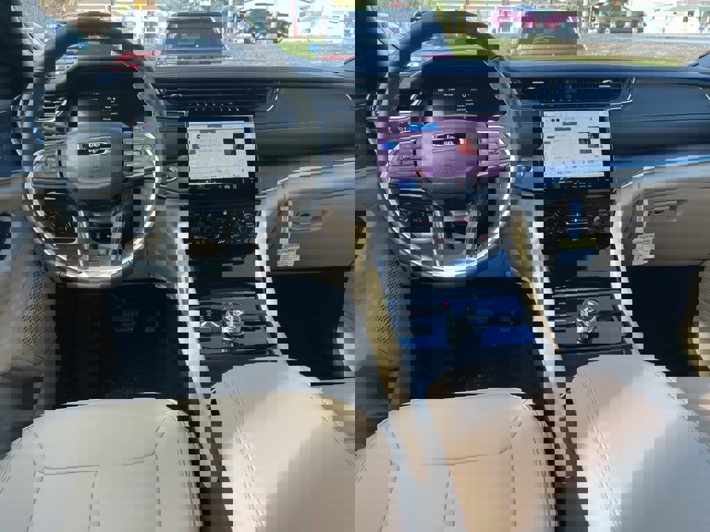 New 2025 Jeep Grand Cherokee Limited image 17