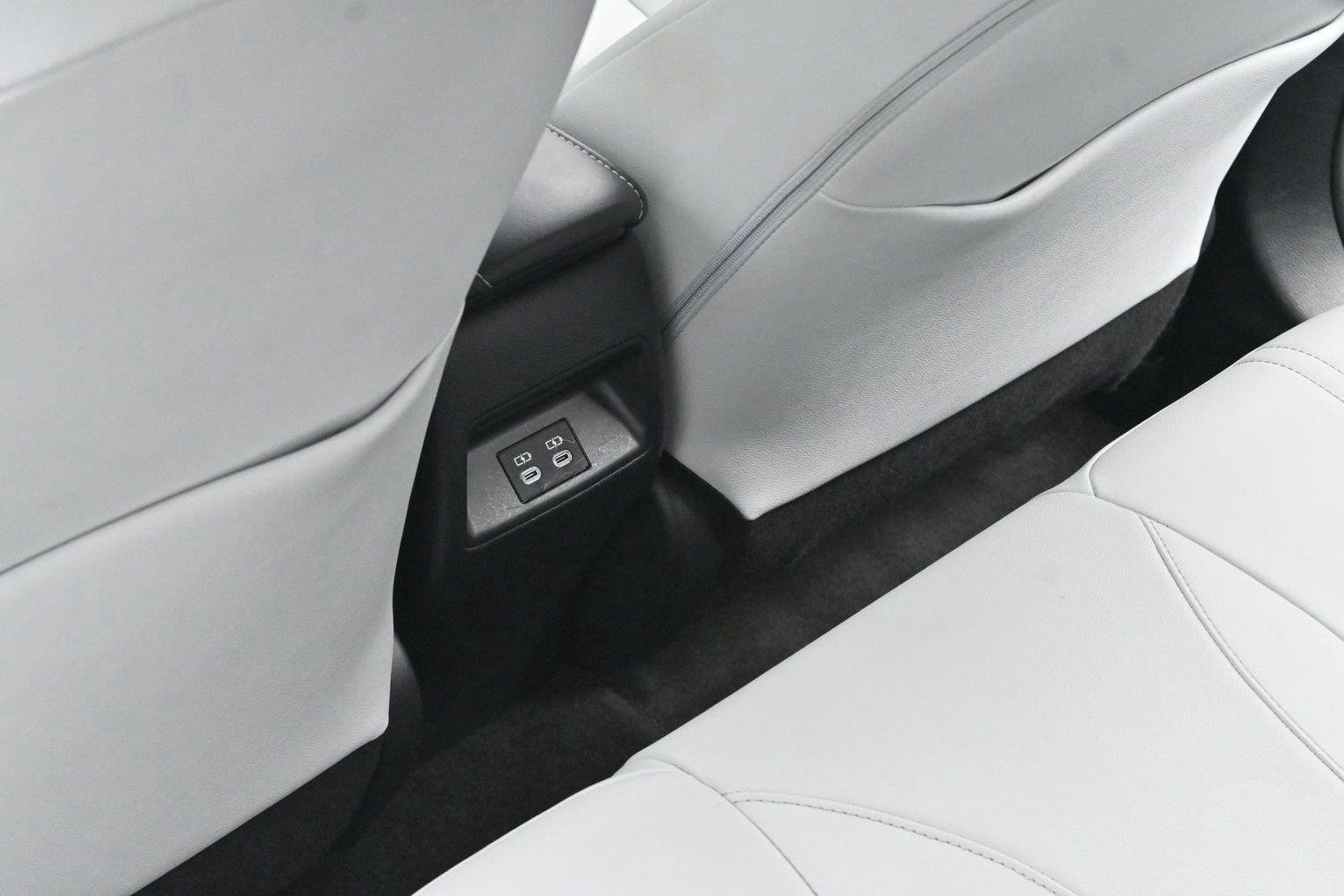 Used 2024 Toyota Corolla XSE FWD image 27