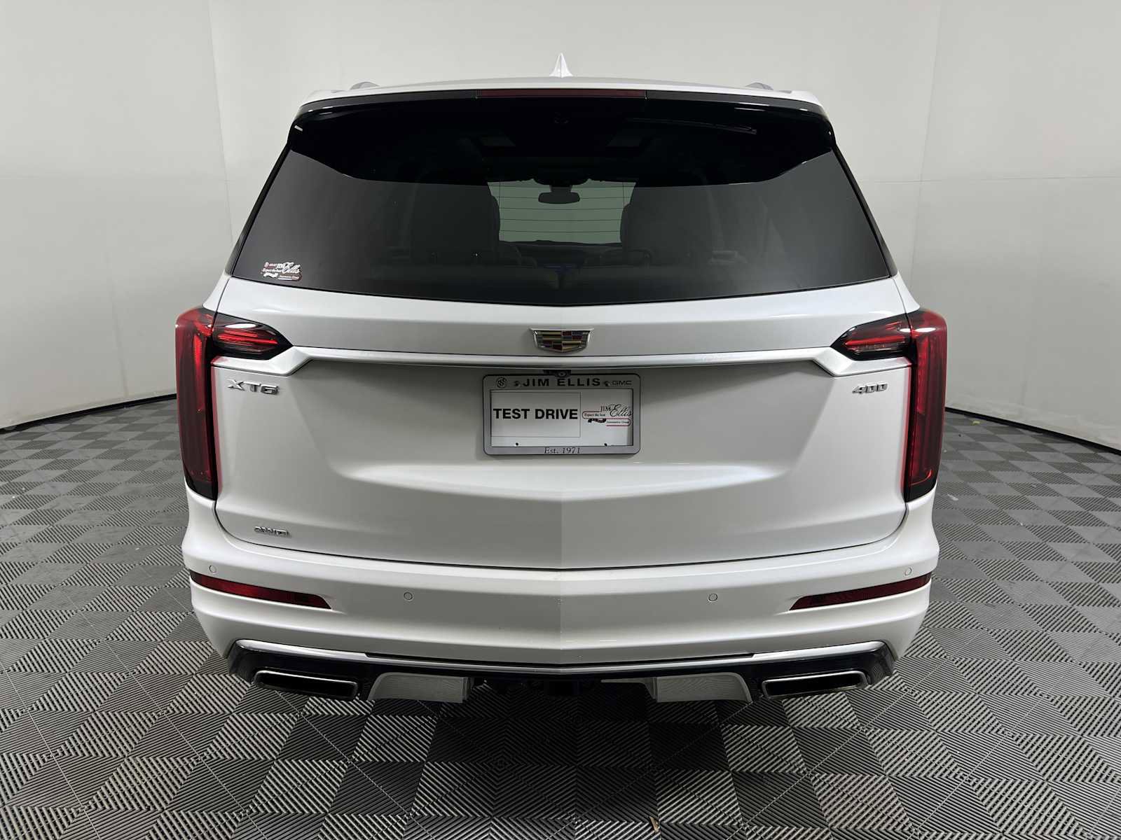 Used 2021 Cadillac XT6 Premium Luxury AWD/4WD image 16