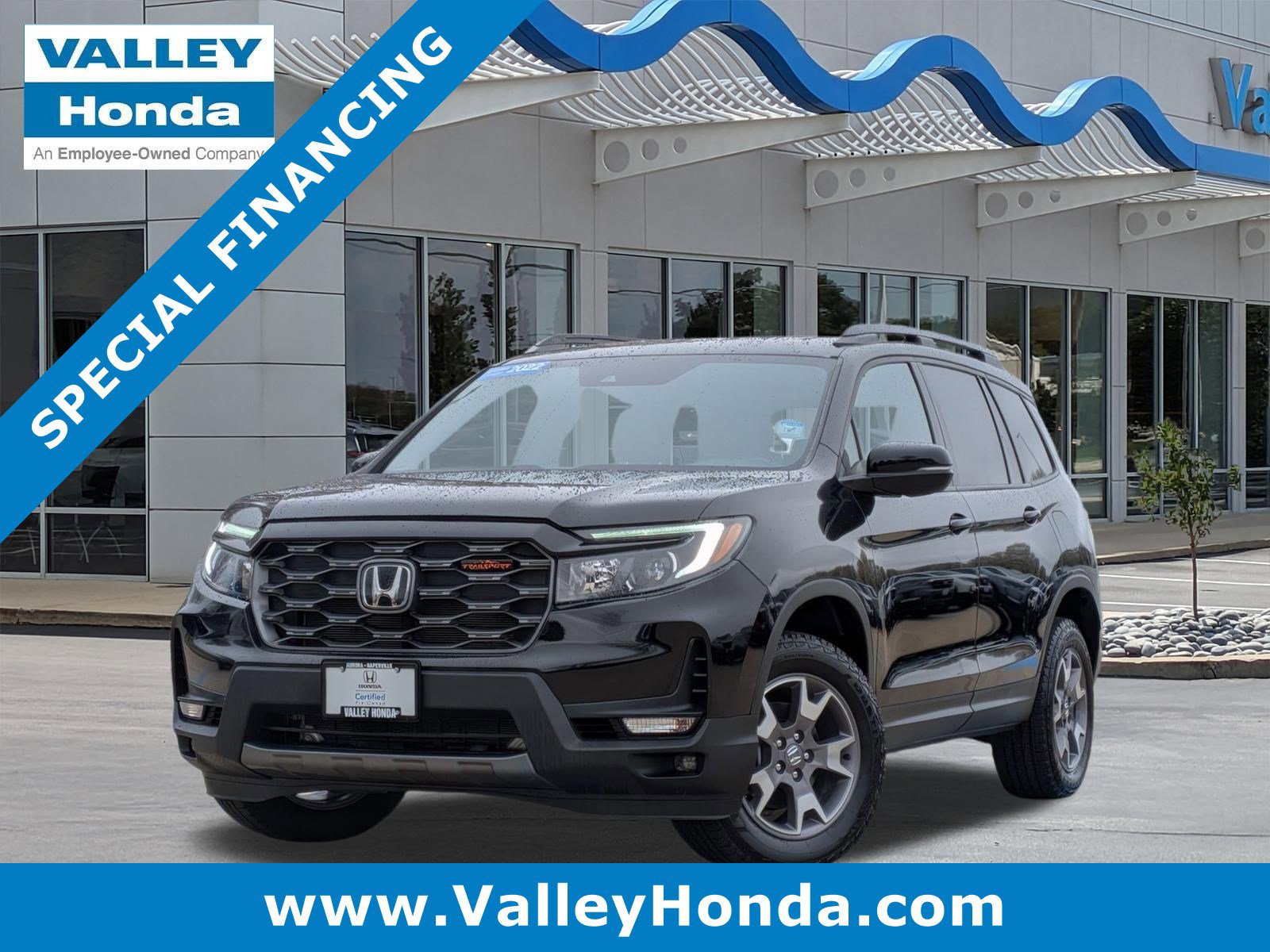Used 2022 Honda Passport TrailSport image 1