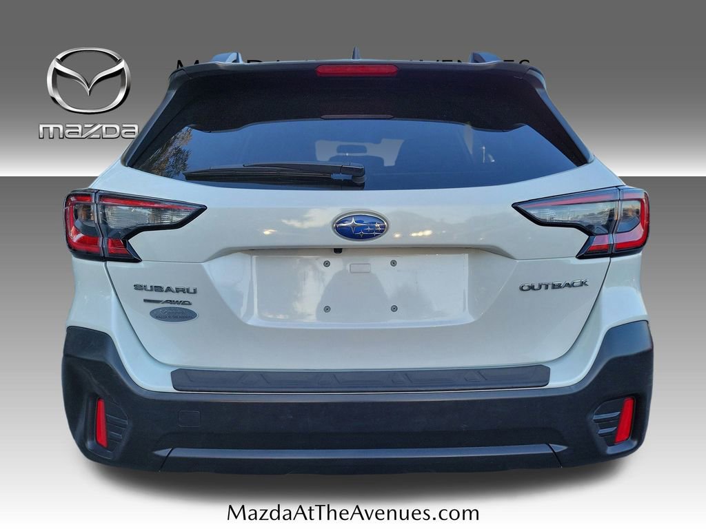 Used 2022 Subaru Outback Premium image 8