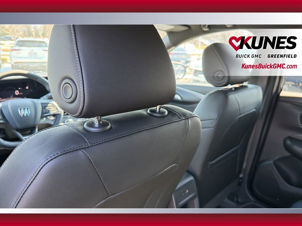 New 2026 Buick Envista Sport Touring w/ Convenience I Package FWD image 30