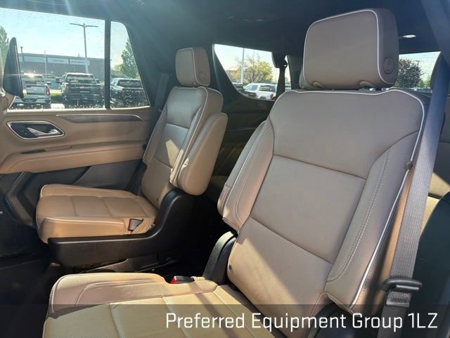 Used 2023 Chevrolet Tahoe Premier w/ Advanced Technology Package AWD/4WD image 26