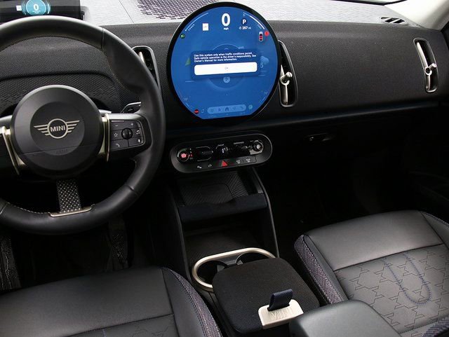Used 2025 MINI Cooper Countryman S AWD/4WD image 17