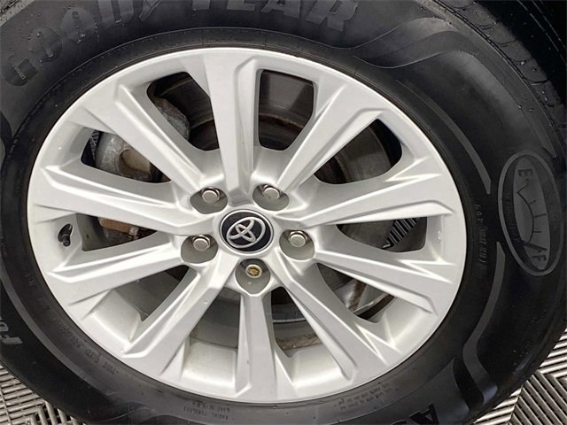 Used 2024 Toyota Grand Highlander XLE image 27