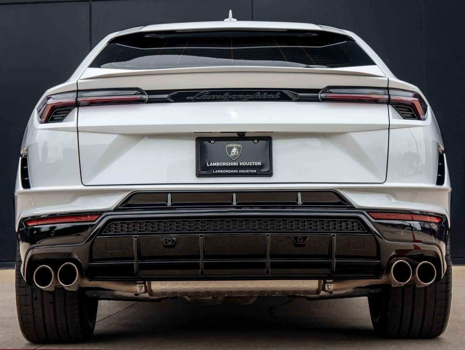 Used 2024 Lamborghini Urus S AWD/4WD image 7
