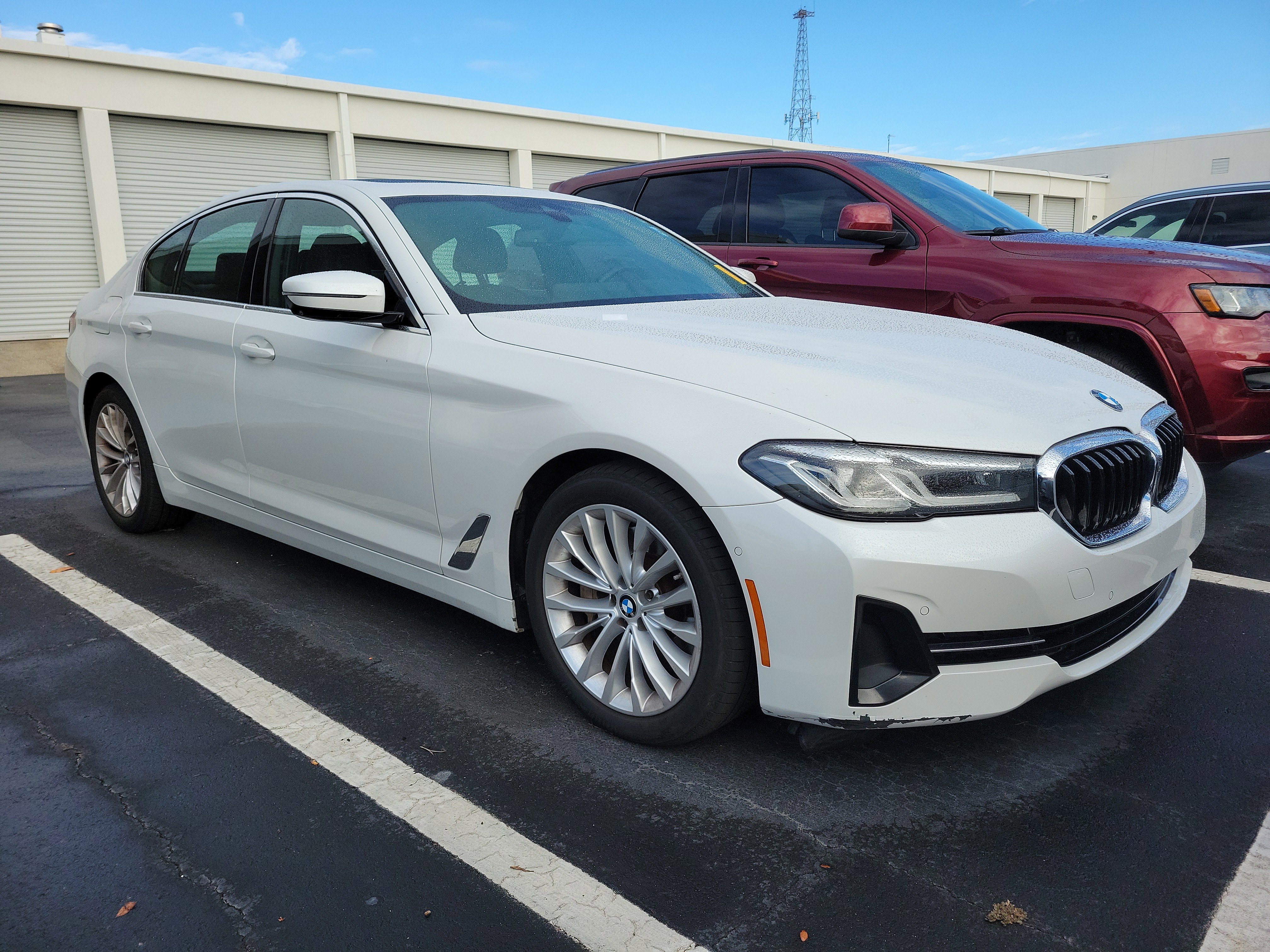 Used 2021 BMW 530i w/ Convenience Package image 2