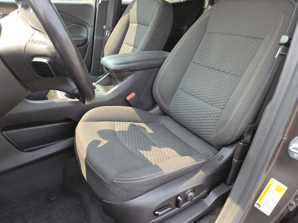 Used 2020 GMC Terrain SLE w/ Driver Convenience Package FWD image 24