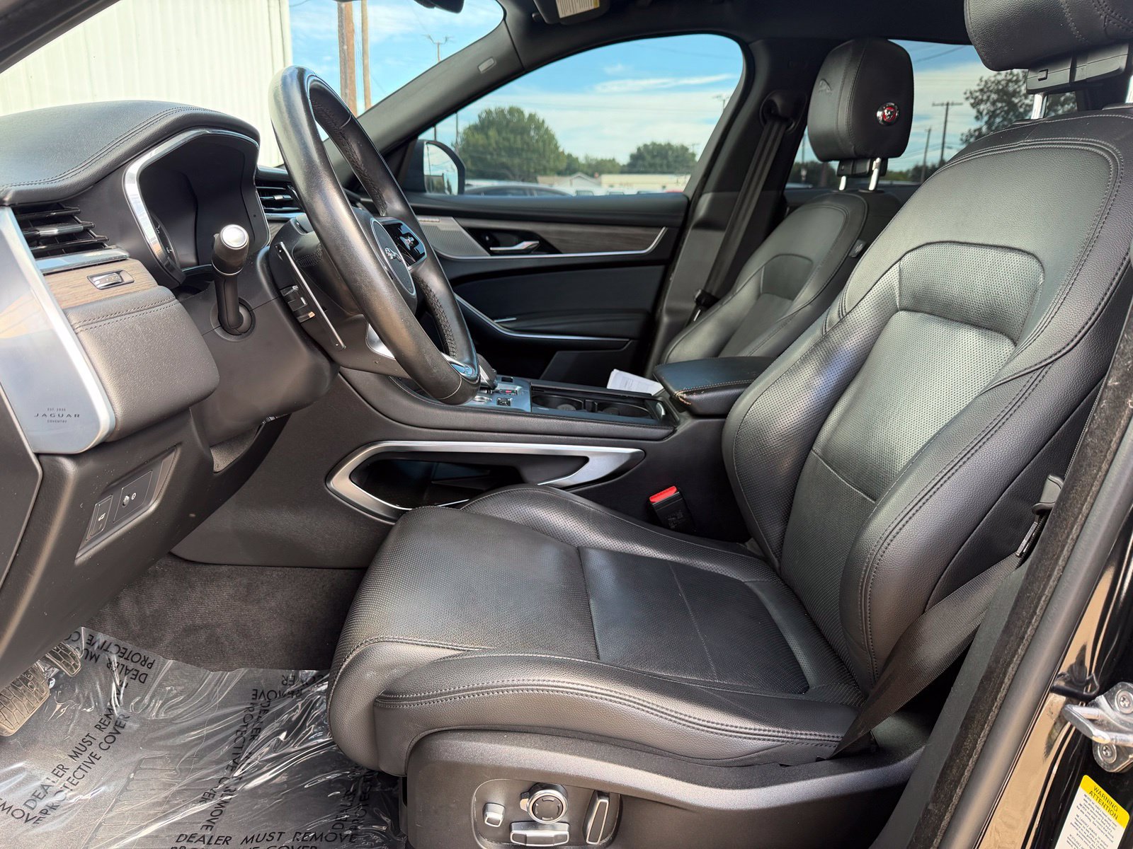 Used 2023 Jaguar F-PACE S AWD/4WD image 25