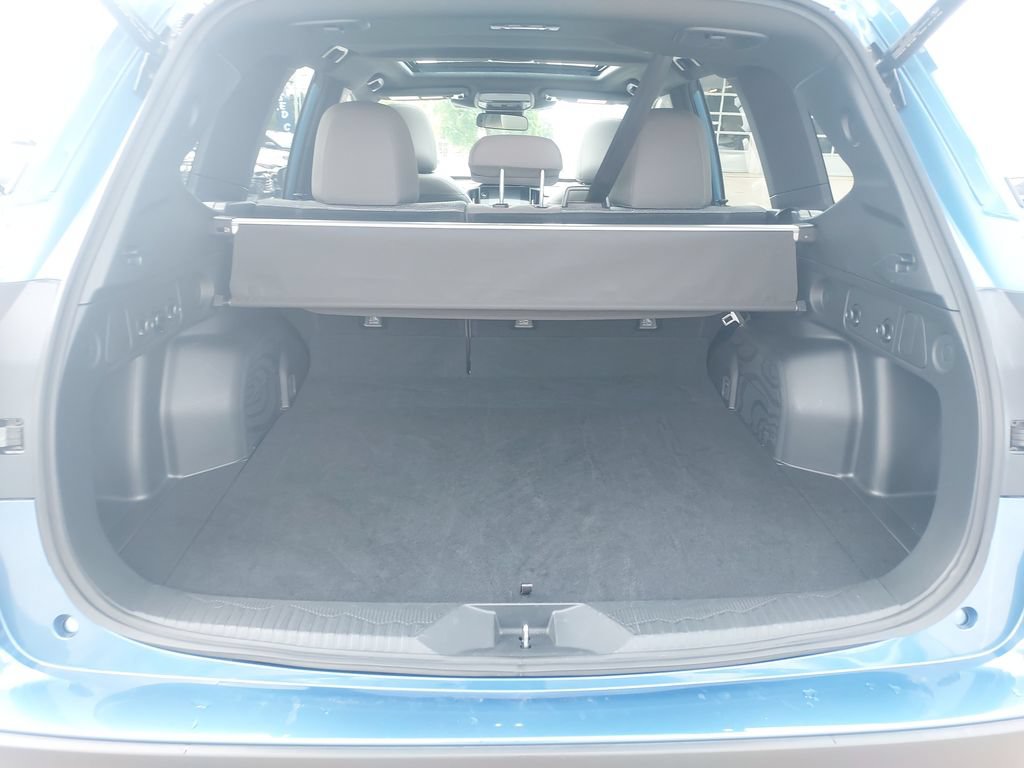 Certified 2025 Subaru Forester Premium AWD/4WD image 33