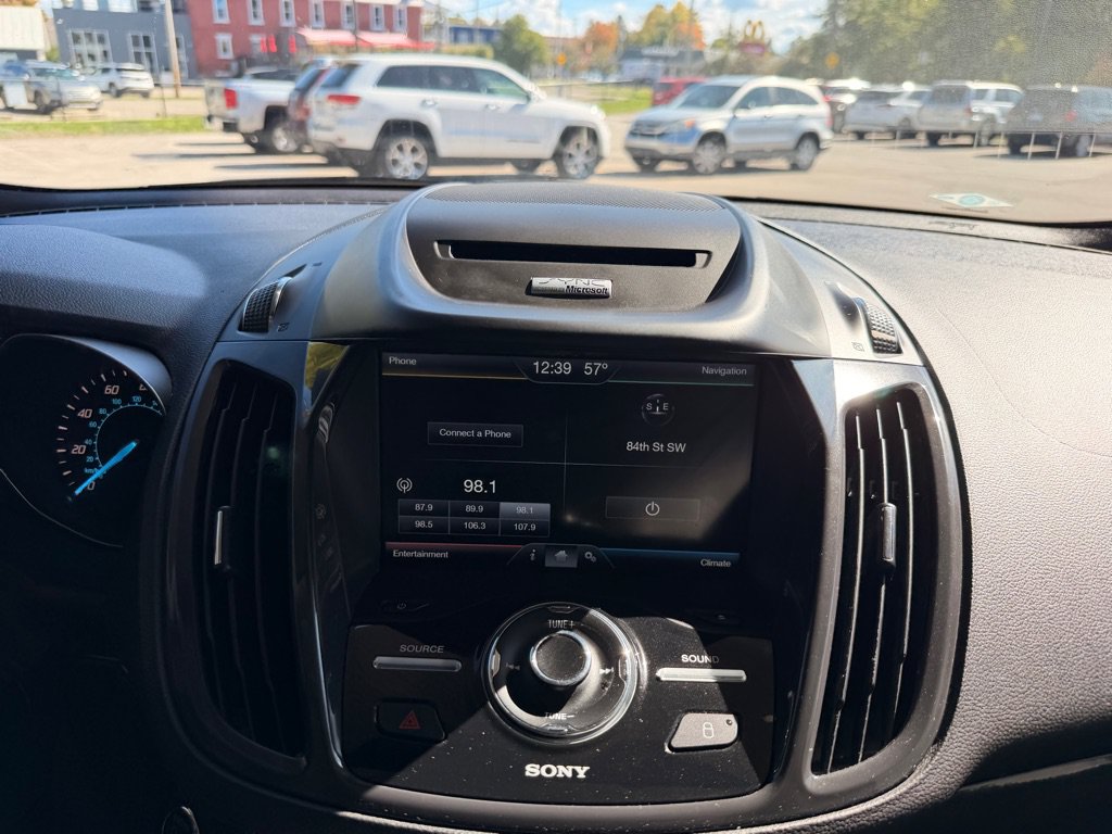 Used 2014 Ford Escape Titanium w/ Equipment Group 401A AWD/4WD image 24