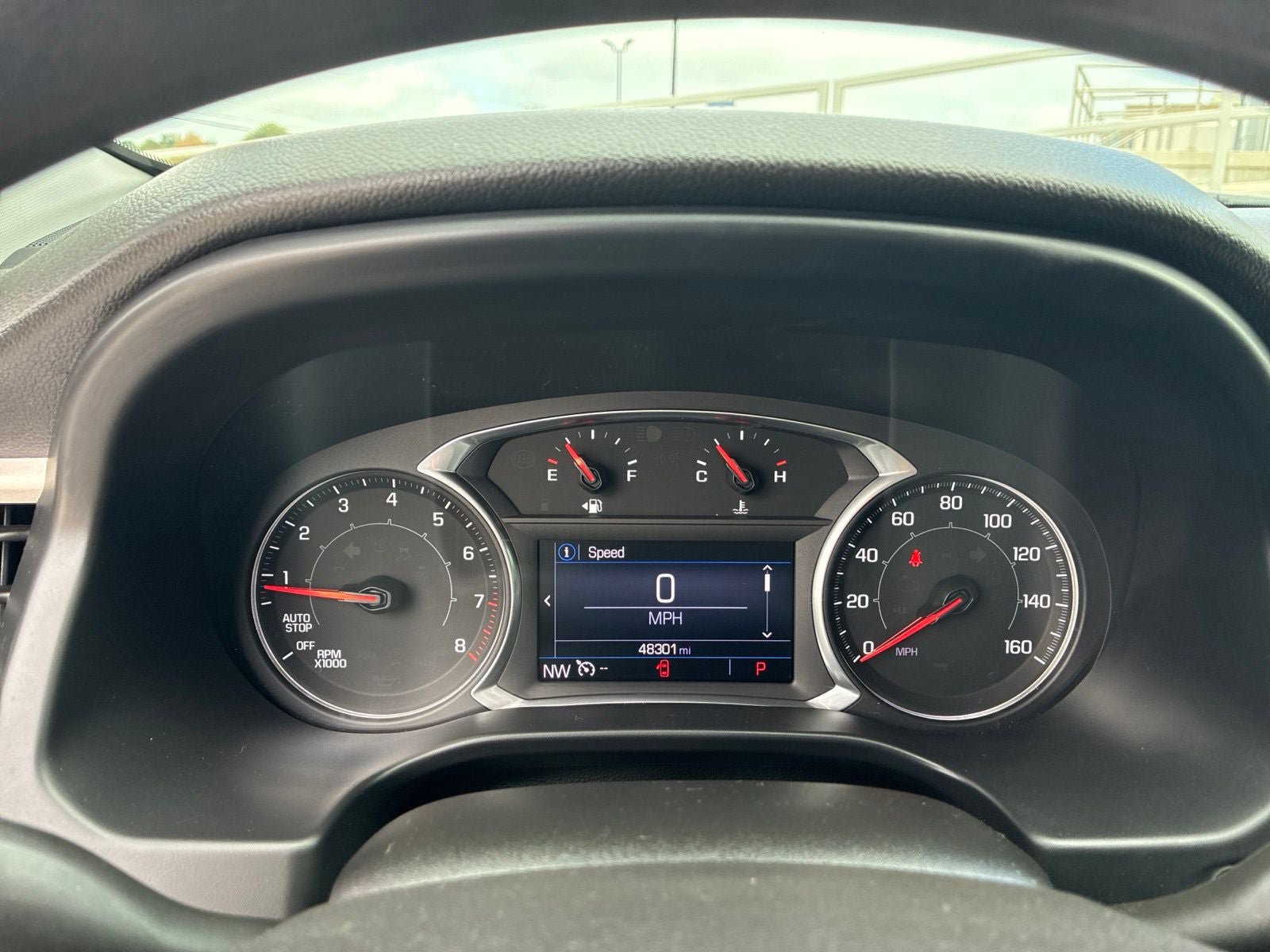 Used 2021 GMC Acadia SLE FWD image 29