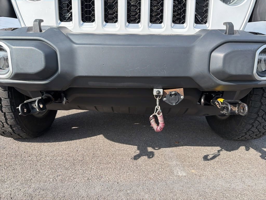 Used 2020 Jeep Gladiator Overland image 10