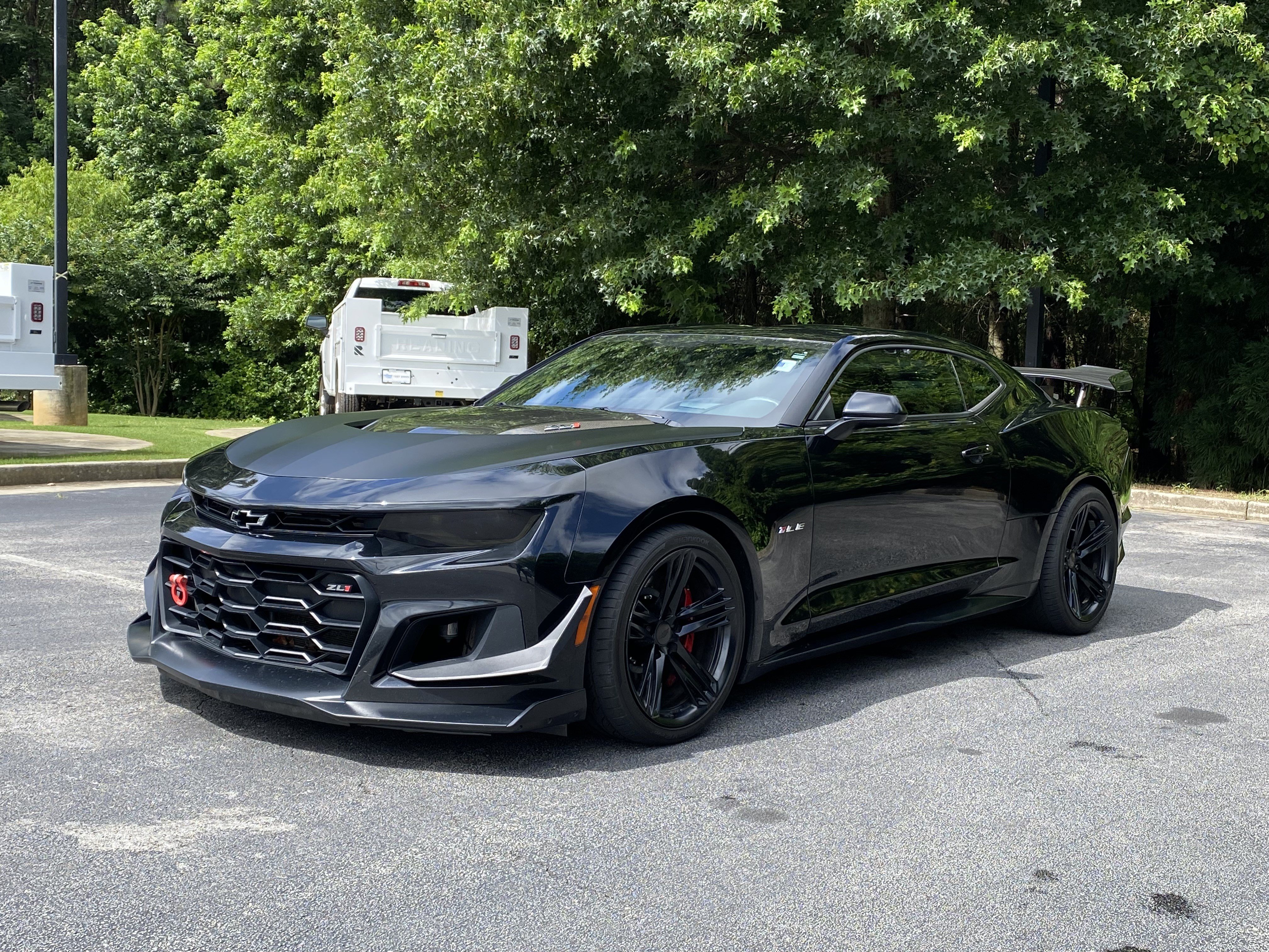 Used 2020 Chevrolet Camaro ZL1 RWD image 5