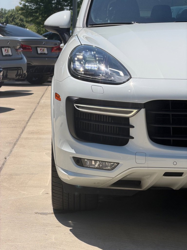 Used 2016 Porsche Cayenne GTS AWD/4WD image 11