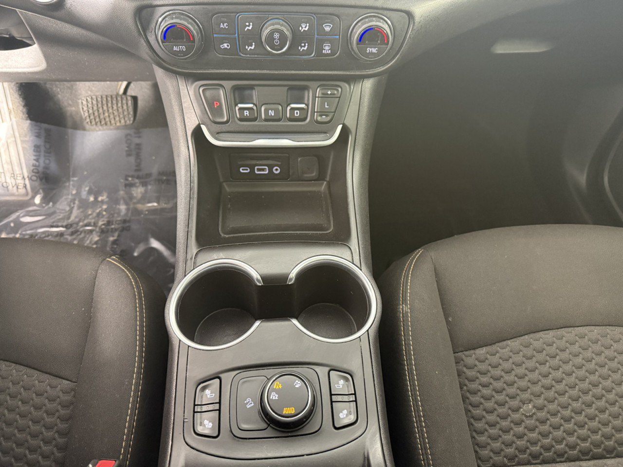 Used 2019 GMC Terrain SLE w/ Driver Convenience Package AWD/4WD image 21
