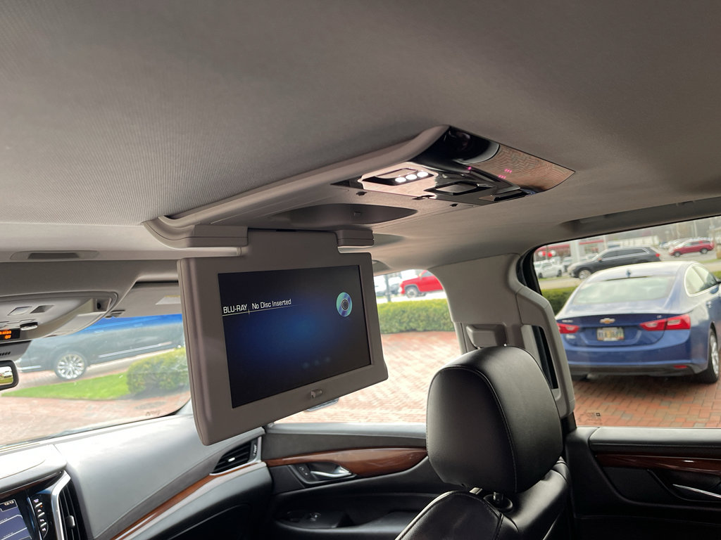 Used 2019 Cadillac Escalade ESV Premium Luxury image 31