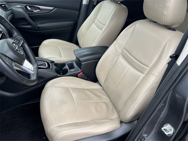 Used 2019 Nissan Rogue SV w/ Premium Package image 26