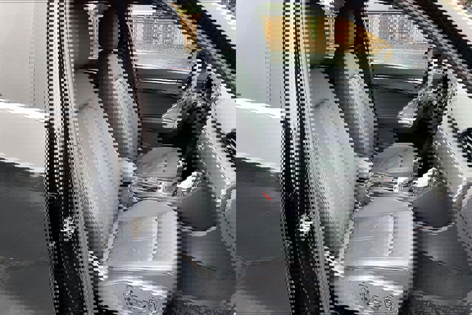 Used 2025 Audi Q3 2.0T Premium Plus image 10