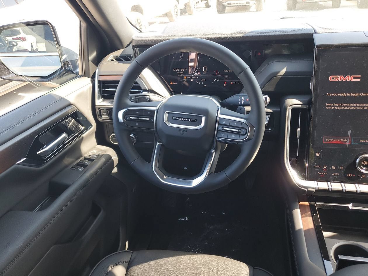 New 2026 GMC Yukon Denali RWD image 13