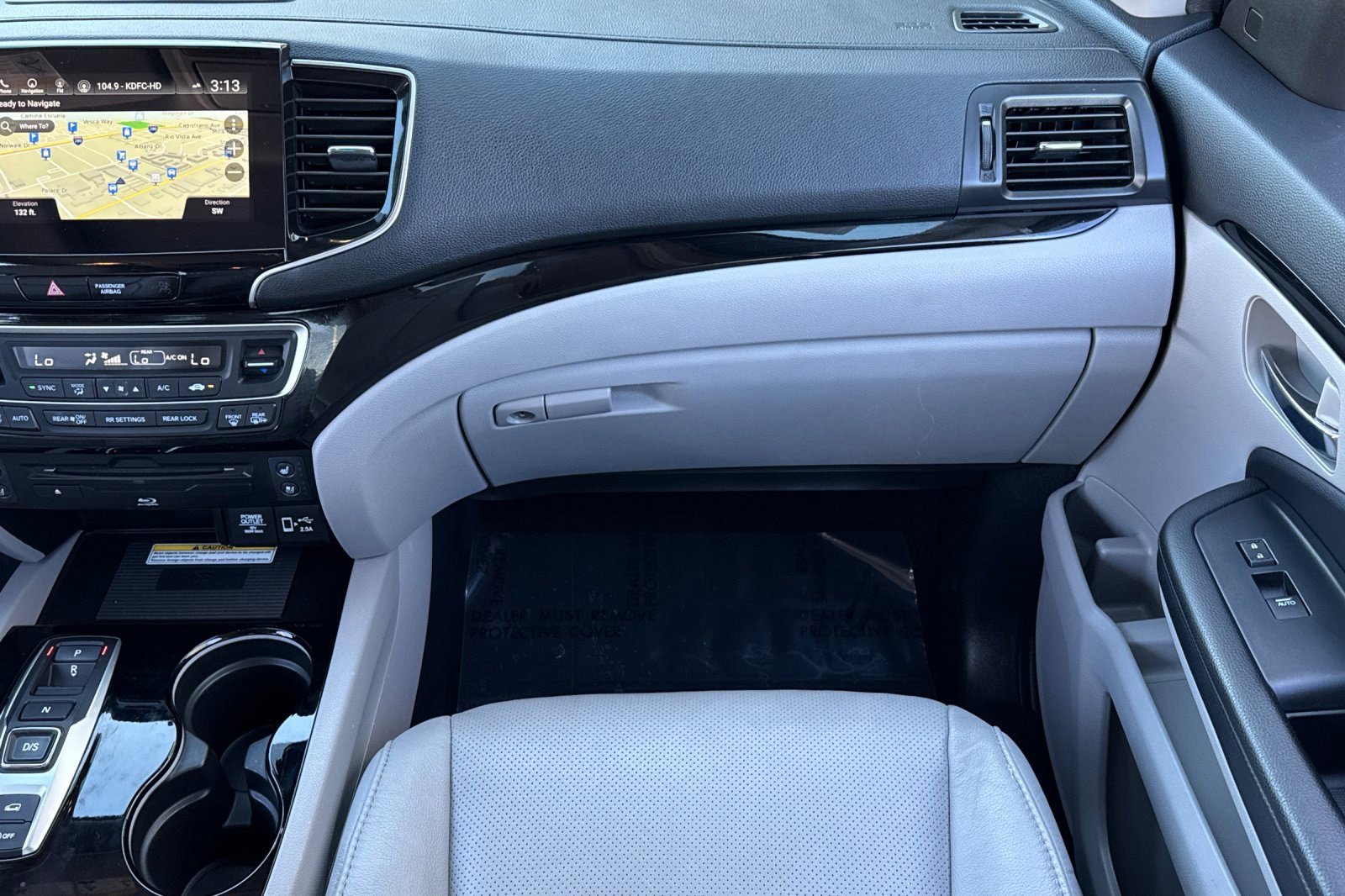 Used 2021 Honda Pilot Elite image 30