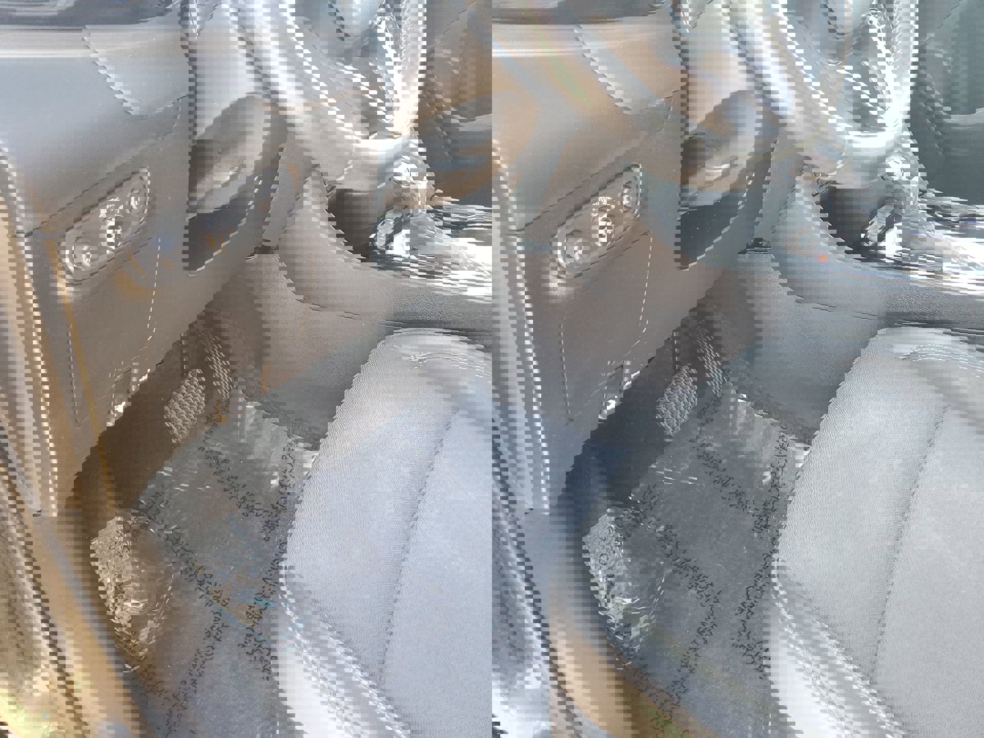 Used 2020 Buick Encore GX Select w/ Experience Buick Package image 25