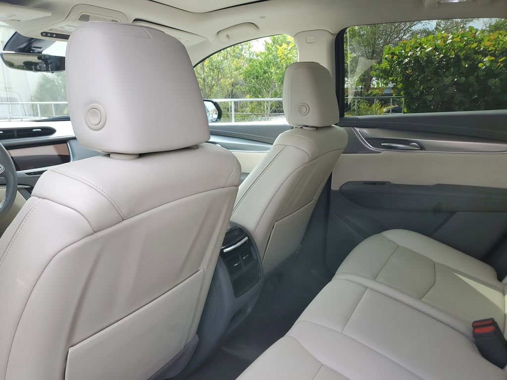 Certified 2023 Cadillac XT5 Premium Luxury w/ Technology Package image 15