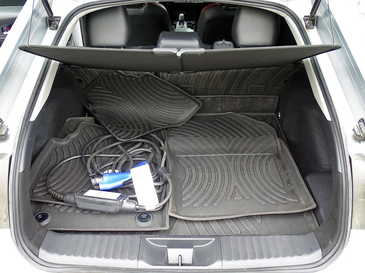 Used 2023 Toyota Prius Prime FWD image 19