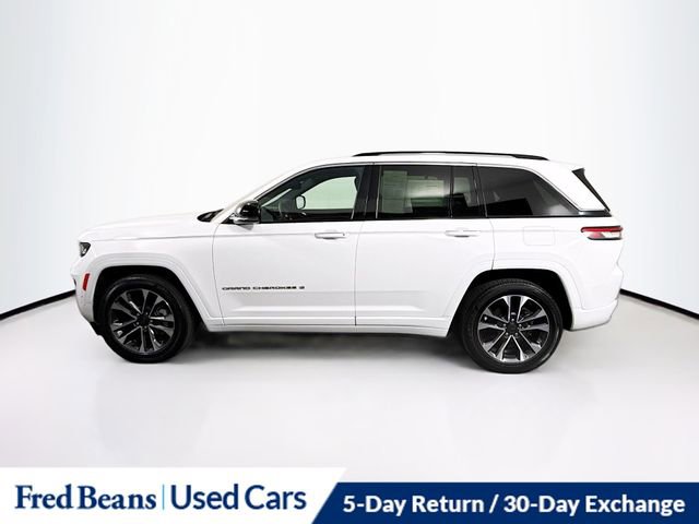 Used 2023 Jeep Grand Cherokee Overland w/ Luxury Tech Group IV image 4