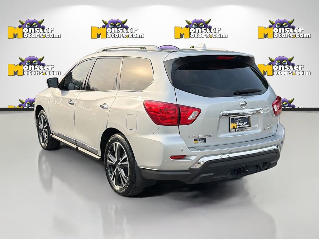 Used 2020 Nissan Pathfinder Platinum image 7