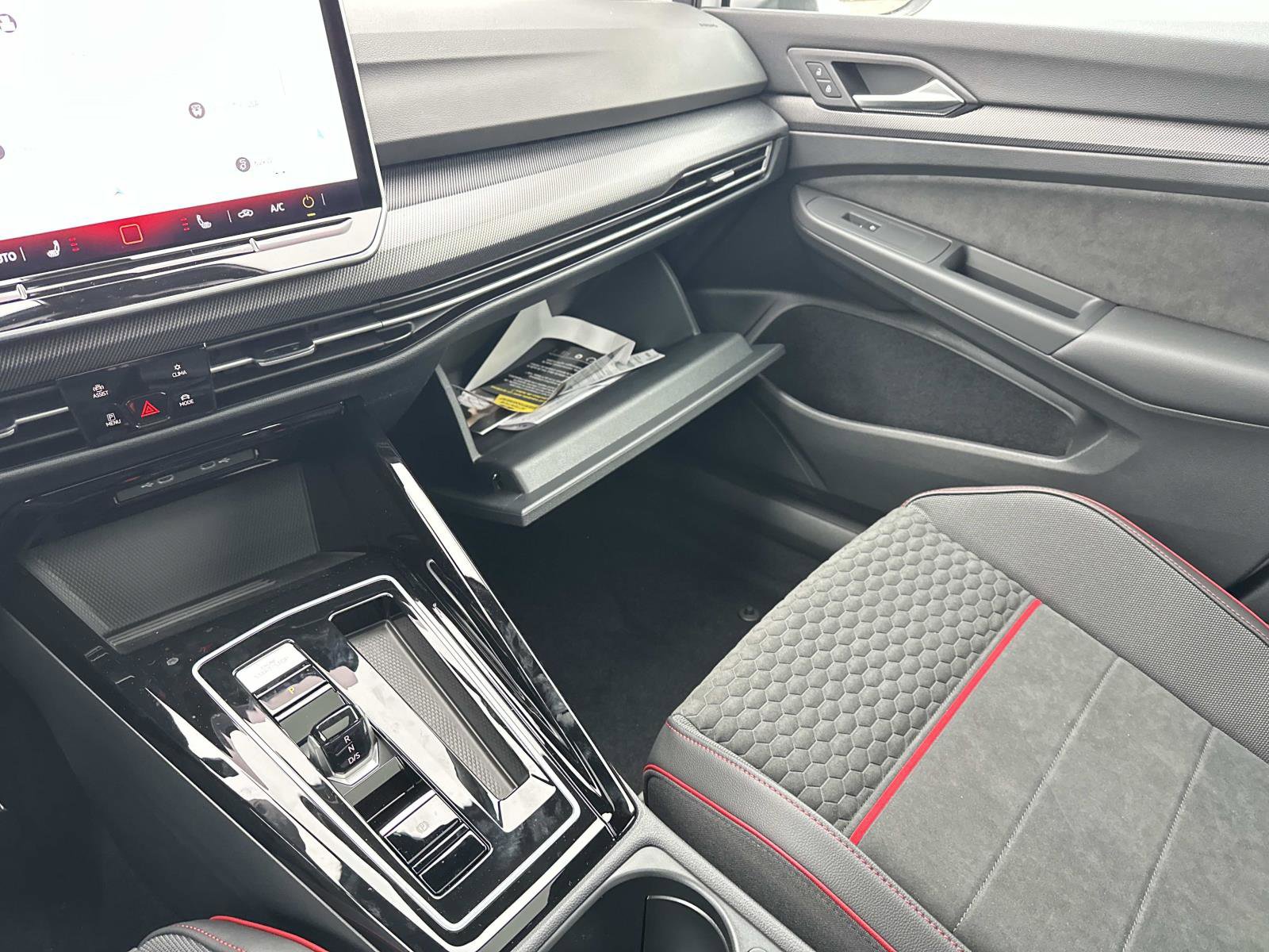 New 2026 Volkswagen GTI SE image 37