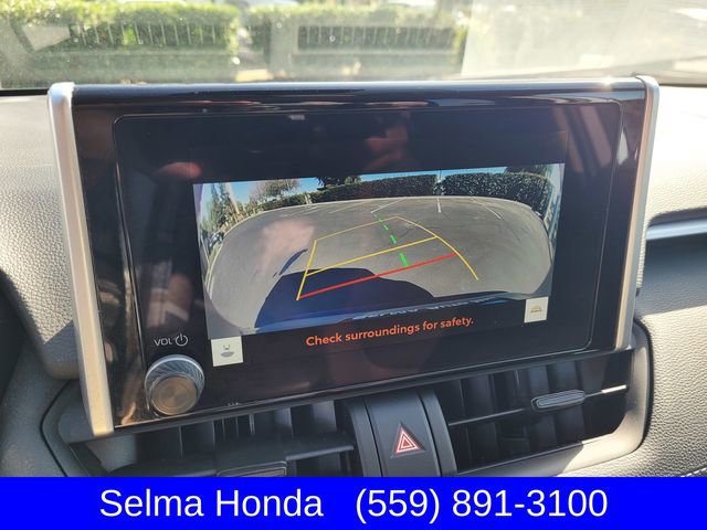 Used 2024 Toyota RAV4 LE image 17