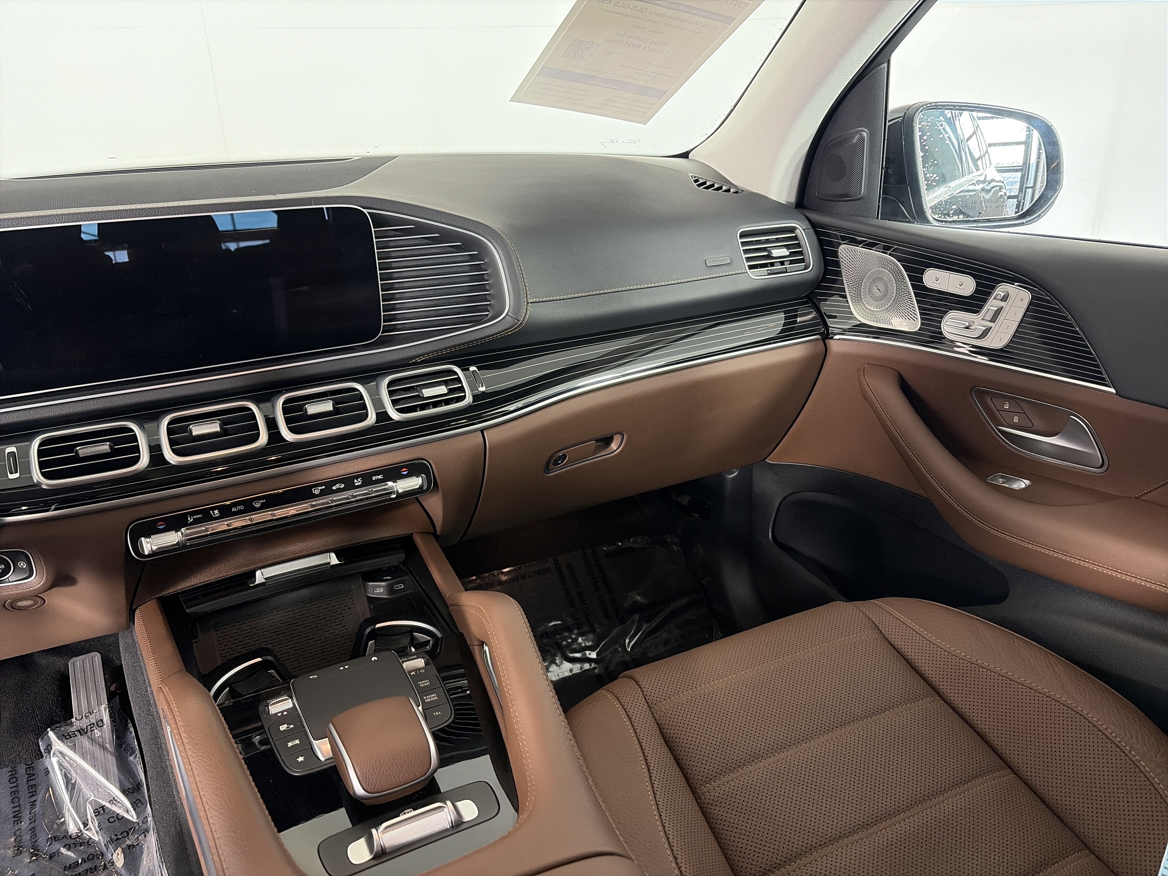 Certified 2024 Mercedes-Benz GLS 450 4MATIC image 4