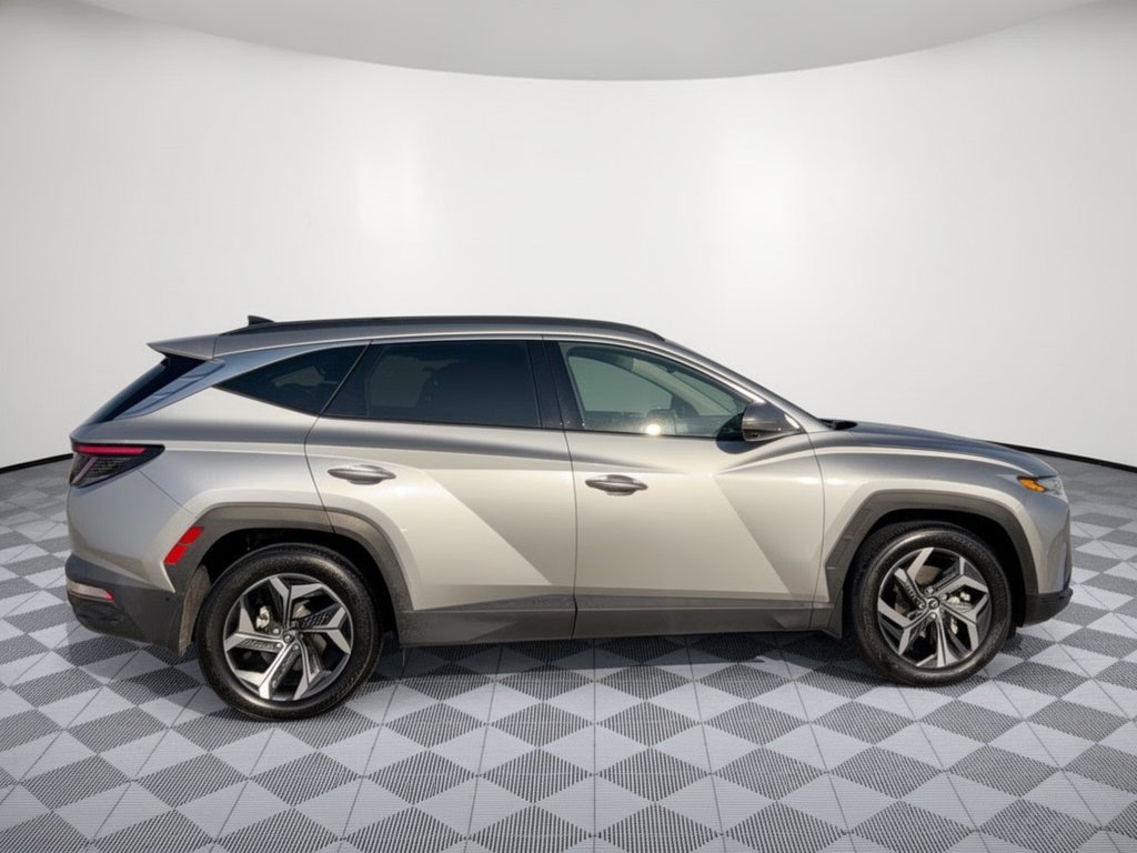 Used 2023 Hyundai Tucson Limited FWD image 8
